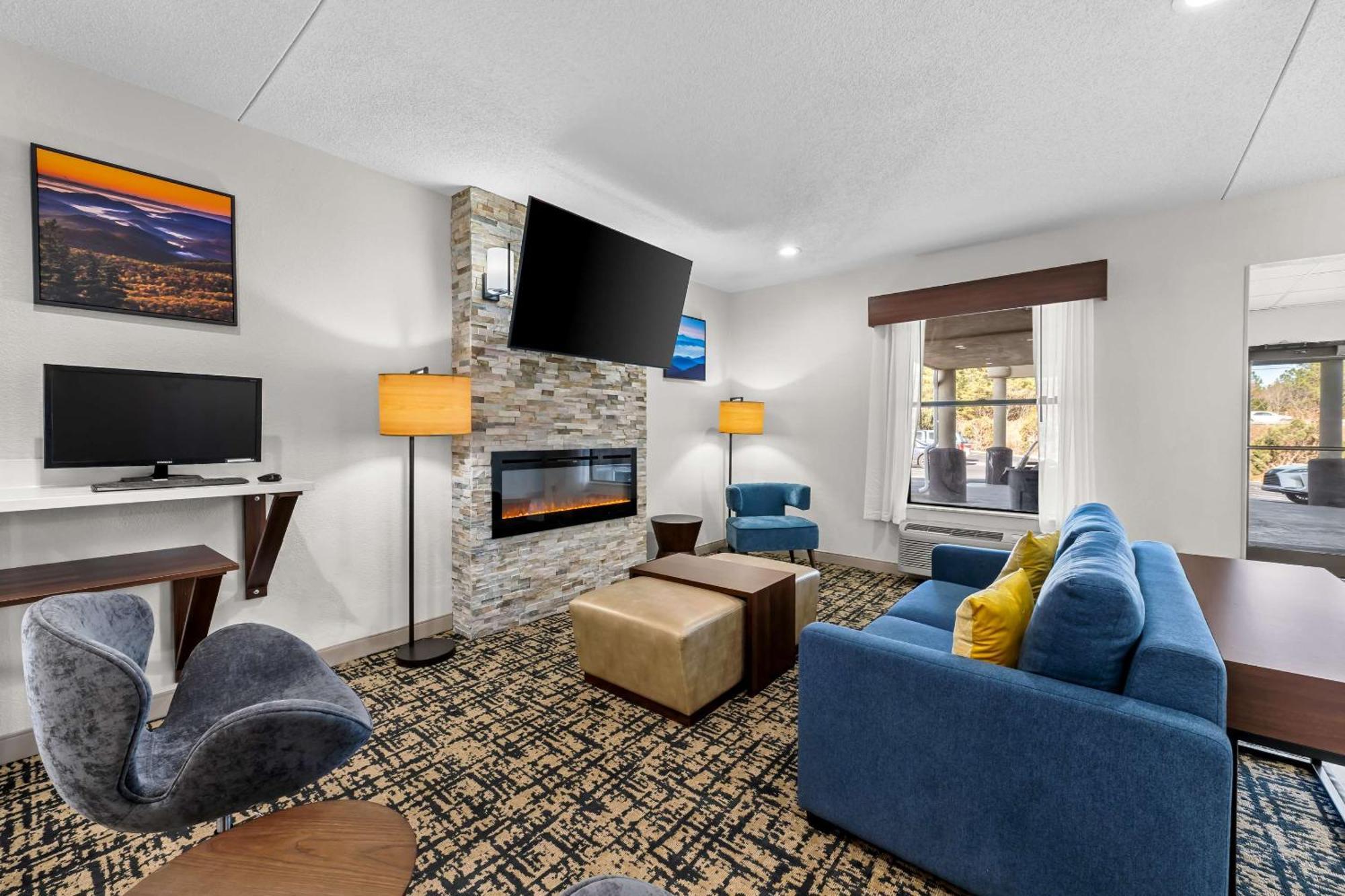 Clarion Pointe Archdale Exterior foto