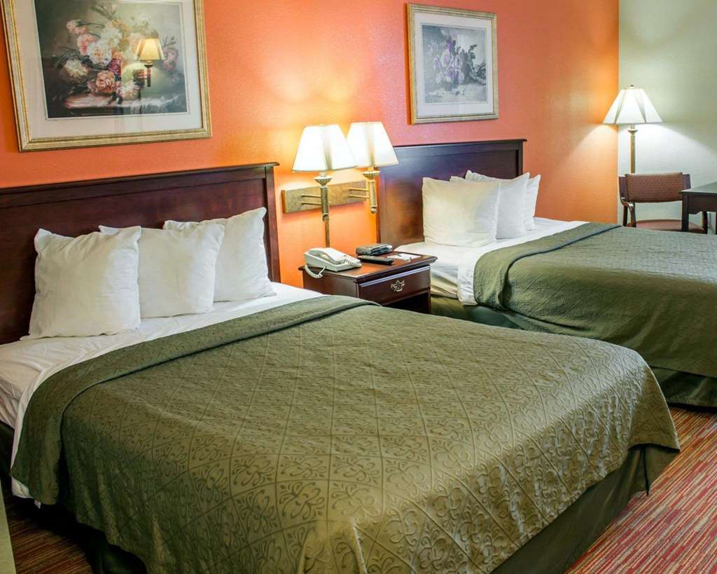 Clarion Pointe Archdale Quarto foto